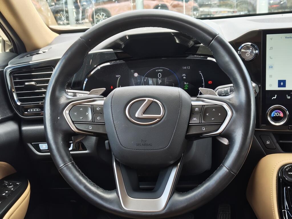 Lexus NX 450h+ AWD Executive Line | Schuif- Kanteldak | 20'' Velgen | HUD - Image 10