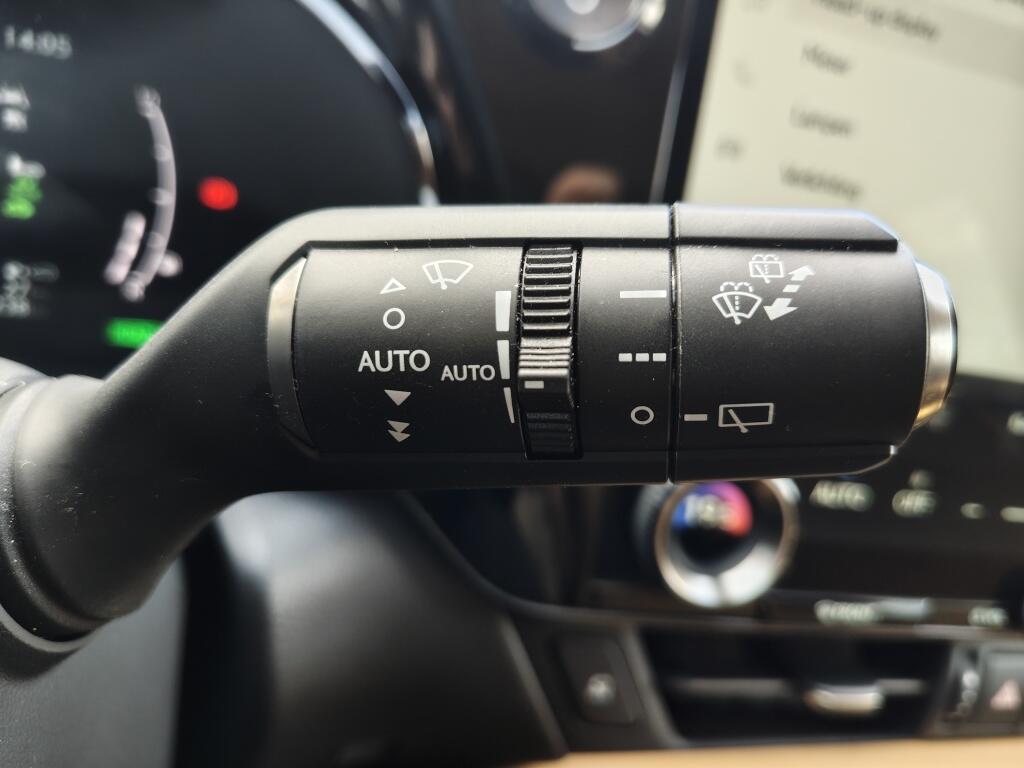 Lexus NX 450h+ AWD Executive Line | Schuif- Kanteldak | 20'' Velgen | HUD - Image 14