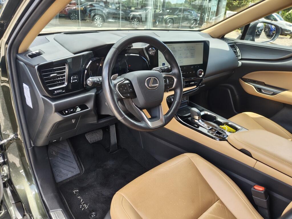 Lexus NX 450h+ AWD Executive Line | Schuif- Kanteldak | 20'' Velgen | HUD - Image 33