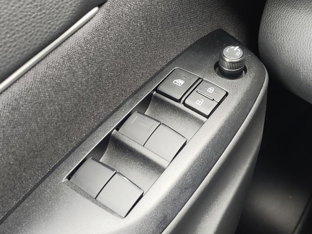 Toyota Yaris Cross 1.5 Hybrid 115 Dynamic | Sensoren v/a | Android Auto | Stu - Image 22