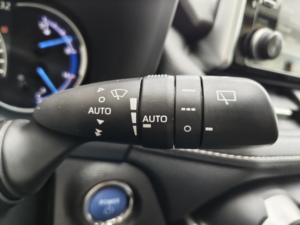 Toyota RAV4 2.5 Hybrid AWD Dynamic Plus | Trekhaak (1650kg trekgewicht) | Schuifkanteldak | Navi | Stoelverwarming - Image 15