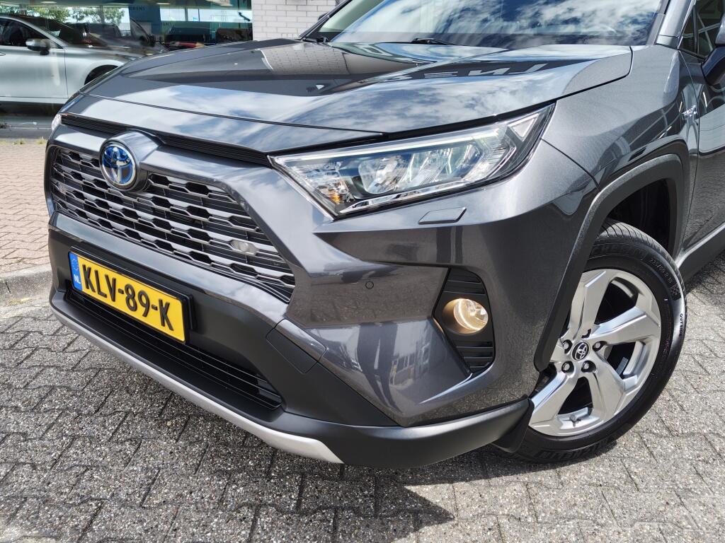 Toyota RAV4 2.5 Hybrid AWD Dynamic Plus | Trekhaak (1650kg trekgewicht) | Schuifkanteldak | Navi | Stoelverwarming - Image 2
