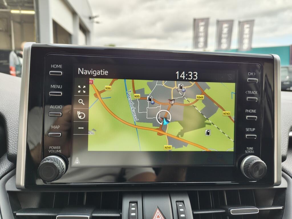 Toyota RAV4 2.5 Hybrid AWD Dynamic Plus | Trekhaak (1650kg trekgewicht) | Schuifkanteldak | Navi | Stoelverwarming - Image 20