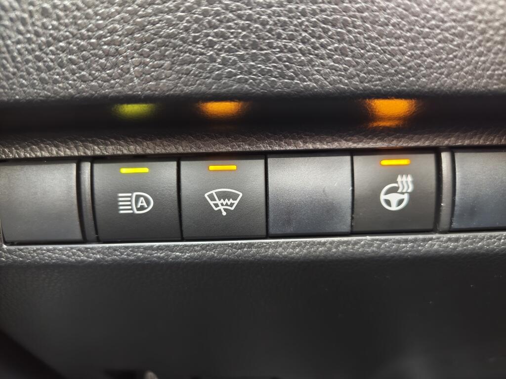 Toyota RAV4 2.5 Hybrid AWD Dynamic Plus | Trekhaak (1650kg trekgewicht) | Schuifkanteldak | Navi | Stoelverwarming - Image 26