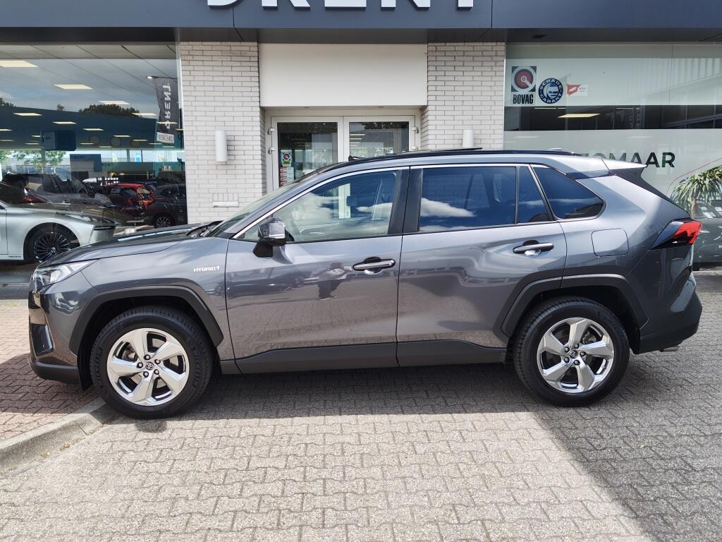 Toyota RAV4 2.5 Hybrid AWD Dynamic Plus | Trekhaak (1650kg trekgewicht) | Schuifkanteldak | Navi | Stoelverwarming - Image 3