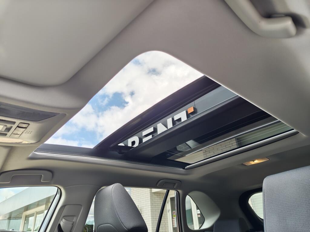 Toyota RAV4 2.5 Hybrid AWD Dynamic Plus | Trekhaak (1650kg trekgewicht) | Schuifkanteldak | Navi | Stoelverwarming - Image 9