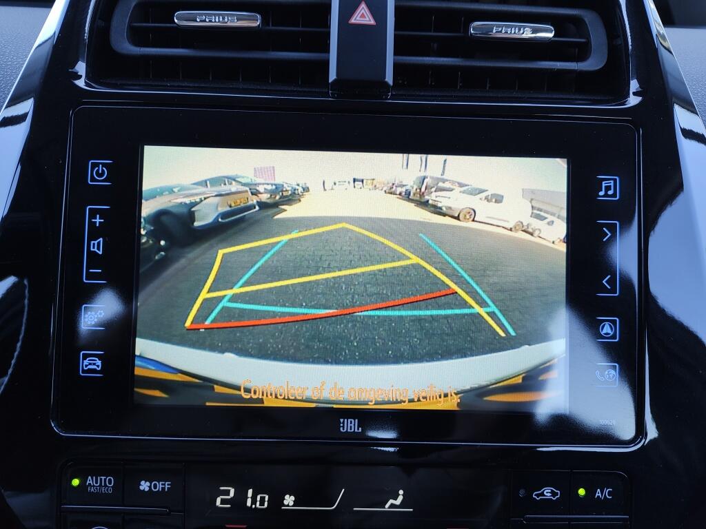 Toyota Prius 1.8 Plug-in Business Plus | Navi | JBL |  Sensoren | Stoelverwar - Image 19