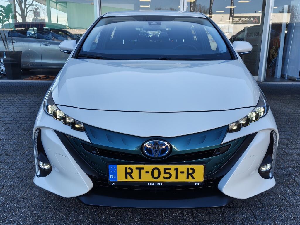 Toyota Prius 1.8 Plug-in Business Plus | Navi | JBL |  Sensoren | Stoelverwar - Image 6