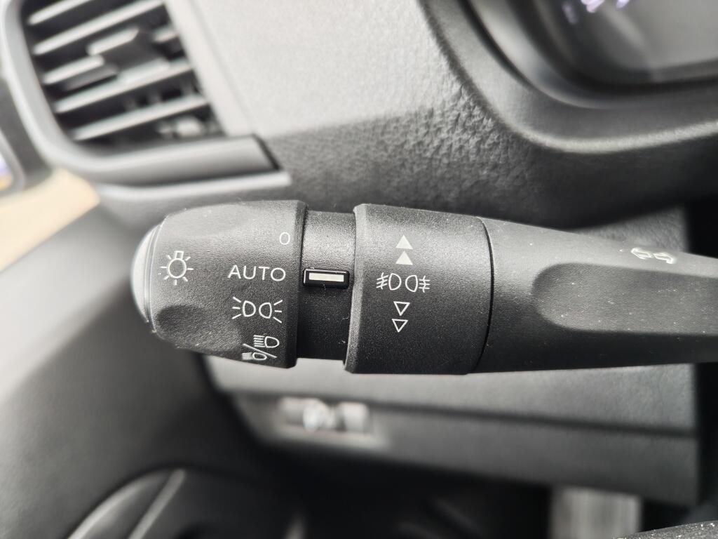 Toyota PROACE Long Worker 2.0 D-4D L2 Navigator | 360 camera | Navi | Sensoren v/a | Android Auto, Apple Carplay - Image 11