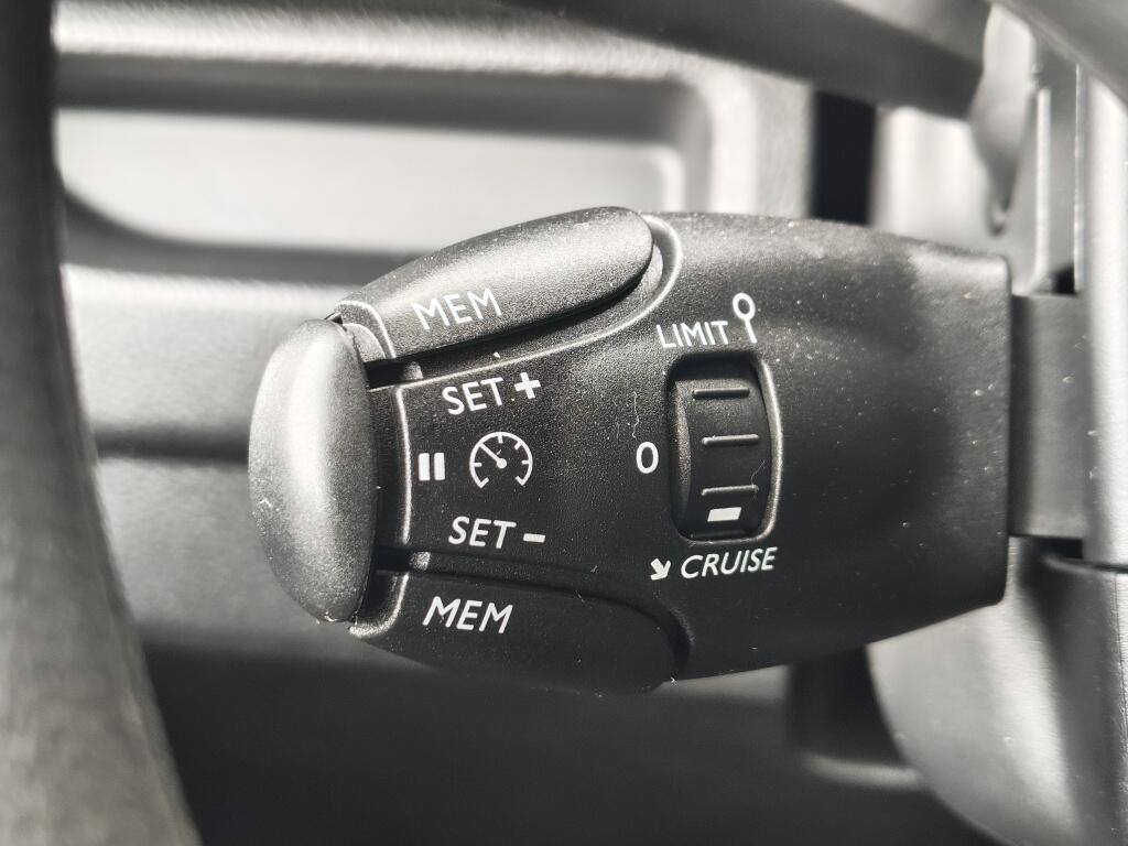 Toyota PROACE Long Worker 2.0 D-4D L2 Navigator | 360 camera | Navi | Sensoren v/a | Android Auto, Apple Carplay - Image 13