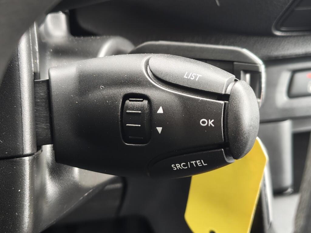 Toyota PROACE Long Worker 2.0 D-4D L2 Navigator | 360 camera | Navi | Sensoren v/a | Android Auto, Apple Carplay - Image 14