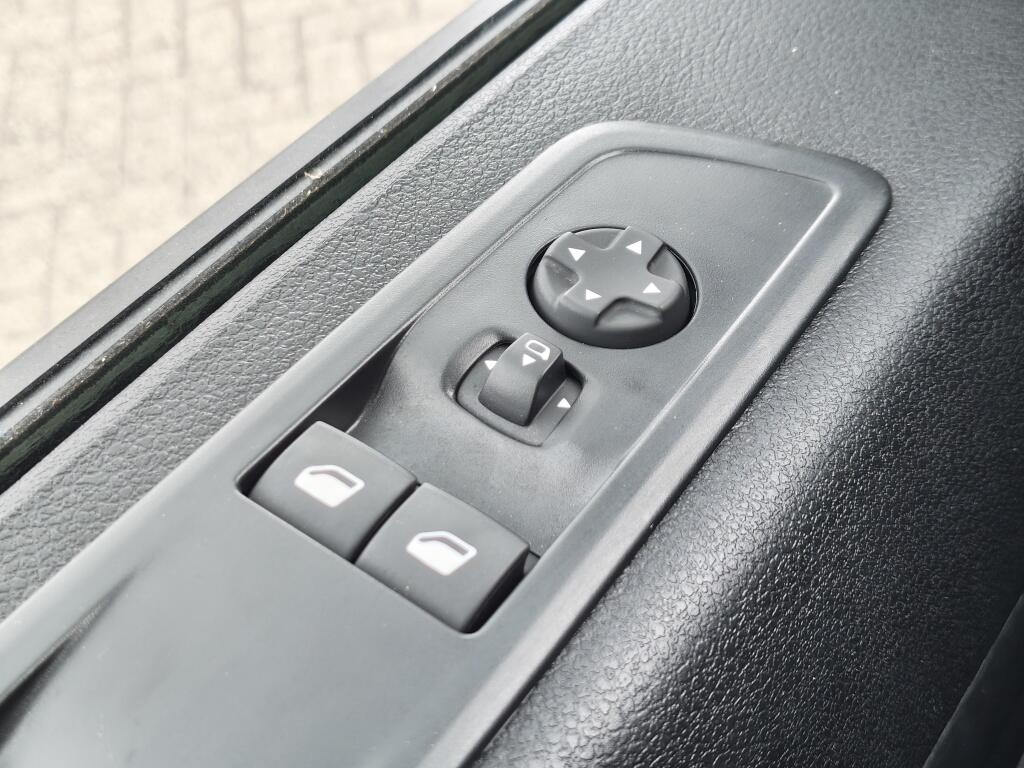 Toyota PROACE Long Worker 2.0 D-4D L2 Navigator | 360 camera | Navi | Sensoren v/a | Android Auto, Apple Carplay - Image 21