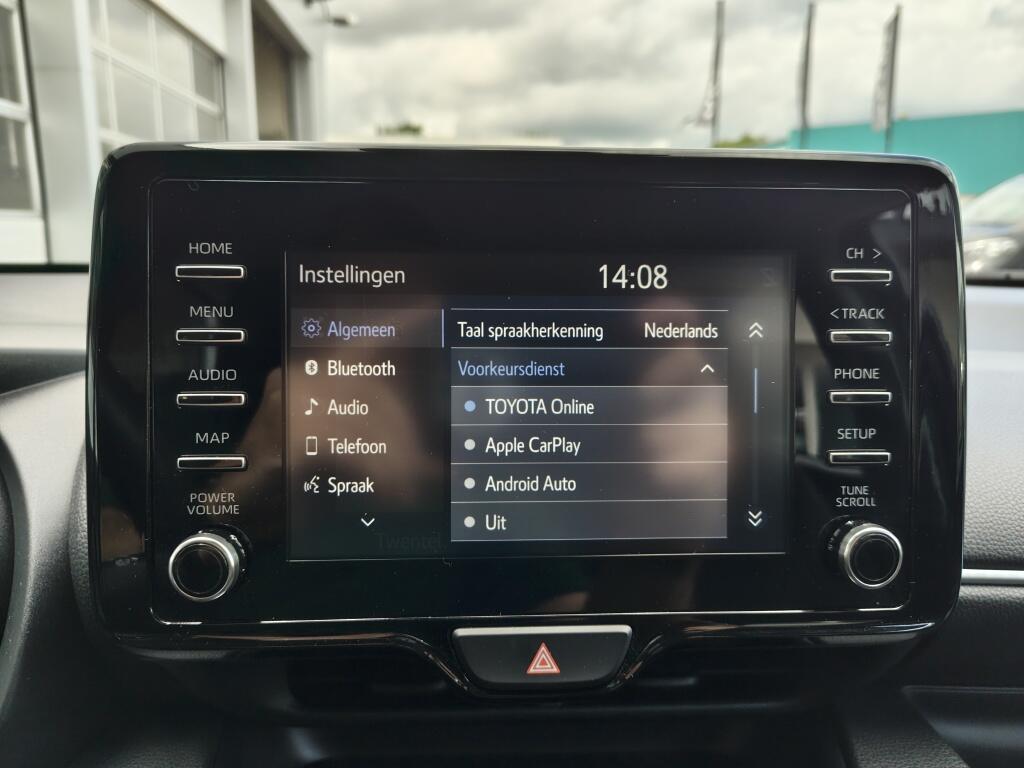 Toyota Yaris 1.5 Hybrid Dynamic | Navi | All Seasons | Adaptieve Cruise Control | Android Auto - Image 18
