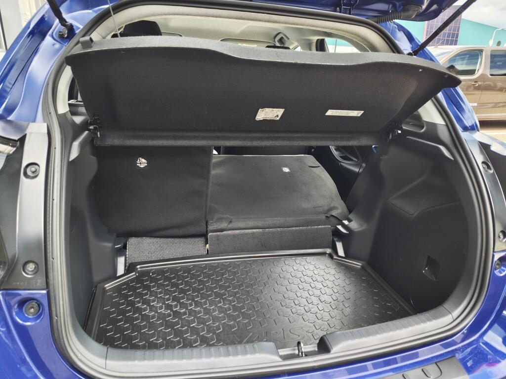 Toyota Yaris 1.5 Hybrid Dynamic | Navi | All Seasons | Adaptieve Cruise Control | Android Auto - Image 31