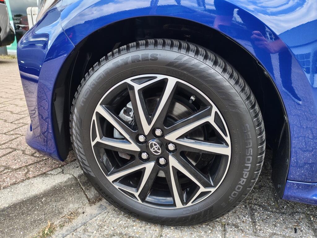 Toyota Yaris 1.5 Hybrid Dynamic | Navi | All Seasons | Adaptieve Cruise Control | Android Auto - Image 32