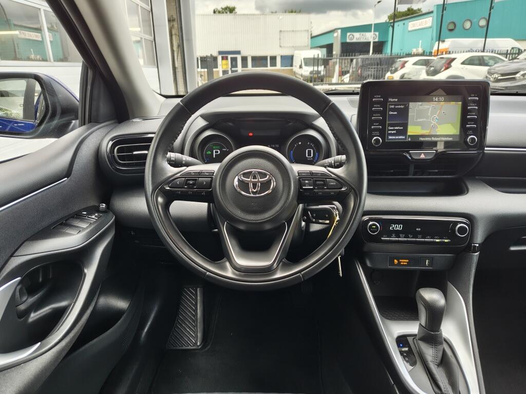 Toyota Yaris 1.5 Hybrid Dynamic | Navi | All Seasons | Adaptieve Cruise Control | Android Auto - Image 9