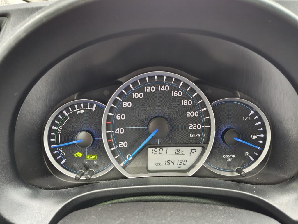 Toyota Yaris 1.5 Hybrid Dynamic | Lichtmetalen velgen | Goed Onderhouden | El. Climate Control - Image 10