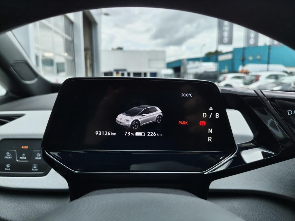 Volkswagen ID.3 First Plus 58 kWh | SOH 87,1 % | Pano | Stoelverwarming | El. Verstelbare stoelen - Image 11