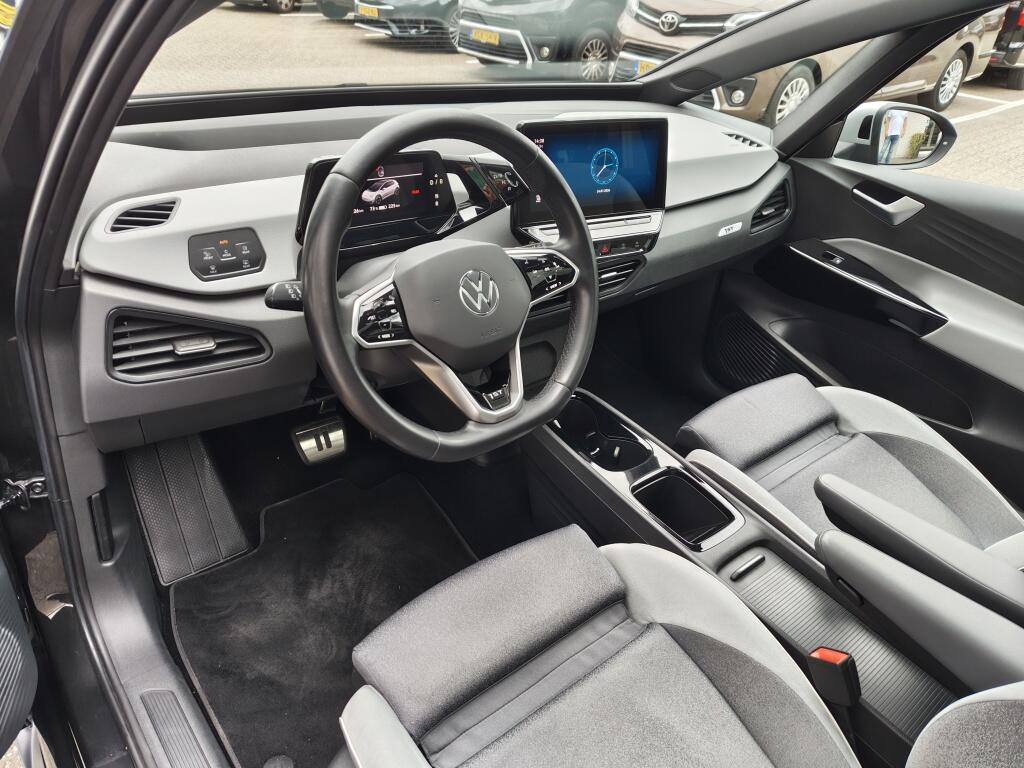 Volkswagen ID.3 First Plus 58 kWh | SOH 87,1 % | Pano | Stoelverwarming | El. Verstelbare stoelen - Image 28