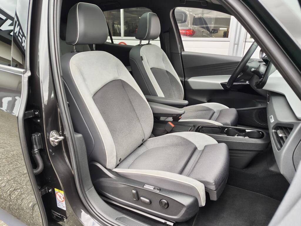 Volkswagen ID.3 First Plus 58 kWh | SOH 87,1 % | Pano | Stoelverwarming | El. Verstelbare stoelen - Image 31