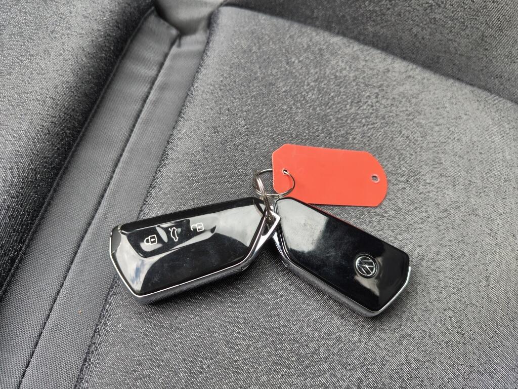 Volkswagen ID.3 First Plus 58 kWh | SOH 87,1 % | Pano | Stoelverwarming | El. Verstelbare stoelen - Image 44