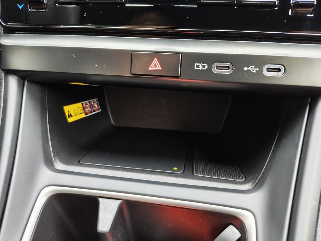 Lexus LBX Business Line 2WD | Sensoren v/a | Blind Spot | Stoelverwarming | Android Auto - Image 19