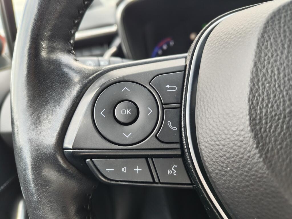 Toyota Corolla Touring Sports 1.8 Hybrid Dynamic | HUD | El. Achterklep | Stoel-Stuurverwarming | Keyless Entry - Image 14