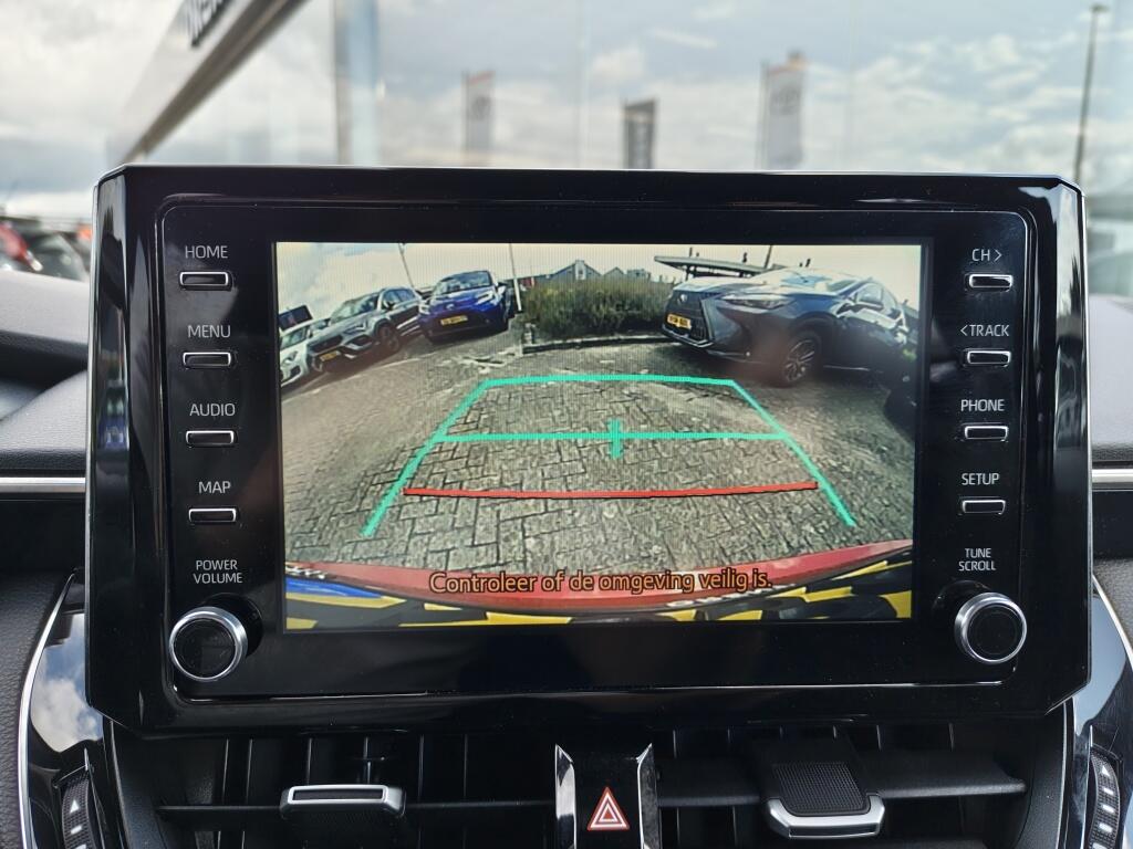 Toyota Corolla Touring Sports 1.8 Hybrid Dynamic | HUD | El. Achterklep | Stoel-Stuurverwarming | Keyless Entry - Image 18