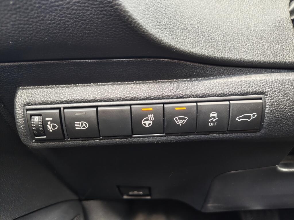 Toyota Corolla Touring Sports 1.8 Hybrid Dynamic | HUD | El. Achterklep | Stoel-Stuurverwarming | Keyless Entry - Image 24