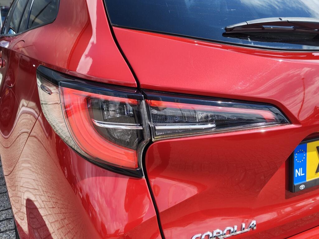 Toyota Corolla Touring Sports 1.8 Hybrid Dynamic | HUD | El. Achterklep | Stoel-Stuurverwarming | Keyless Entry - Image 37