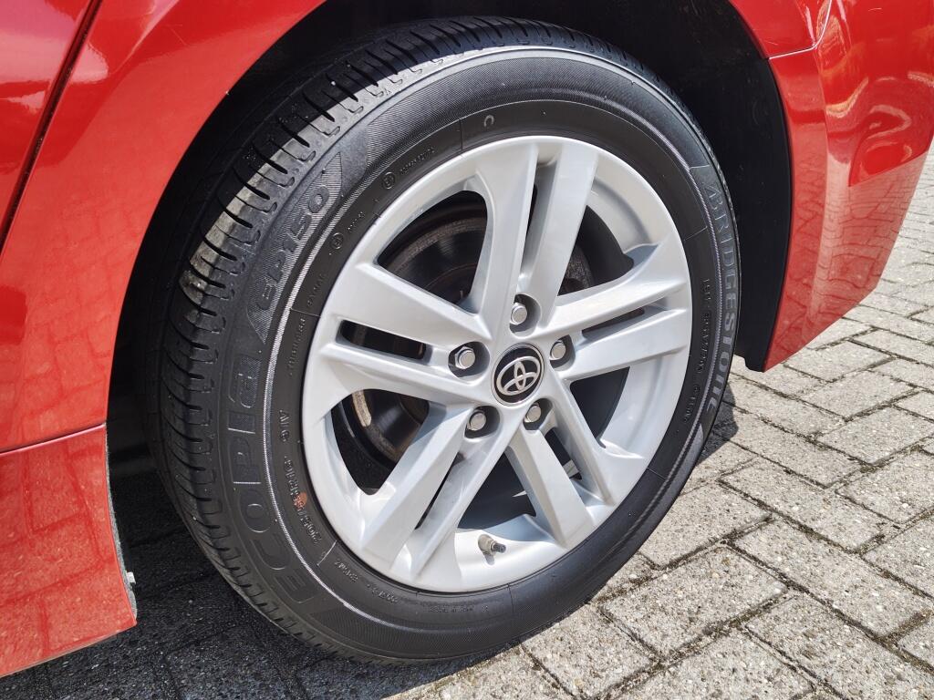 Toyota Corolla Touring Sports 1.8 Hybrid Dynamic | HUD | El. Achterklep | Stoel-Stuurverwarming | Keyless Entry - Image 40