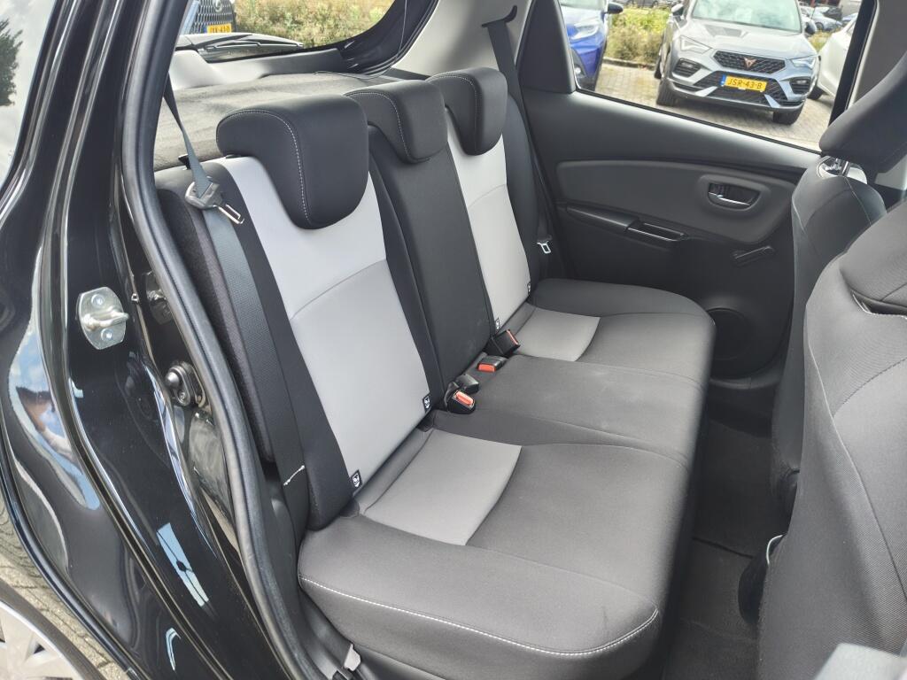 Toyota Yaris 1.5 Hybrid Active | Trekhaak Afn. | Cruise control | Navigatie | - Image 32