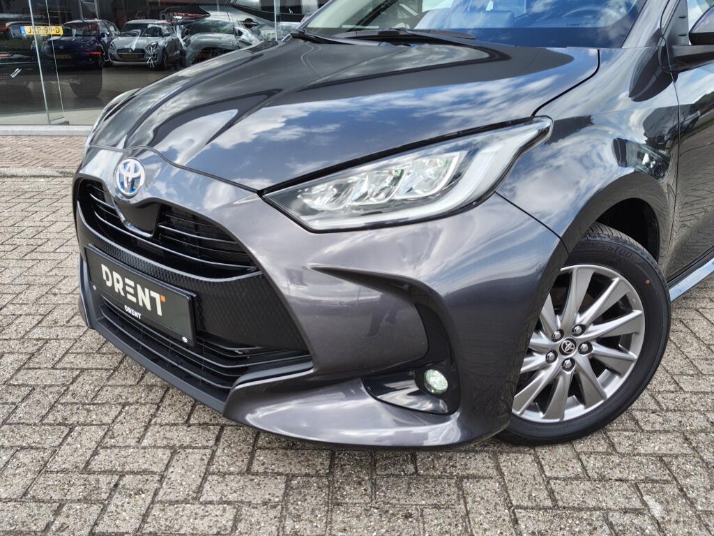Toyota Yaris 1.5 Hybrid Dynamic | Keyless Entry | Stoel-Stuurverwarming | Android Auto, Apple Carplay | - Image 2