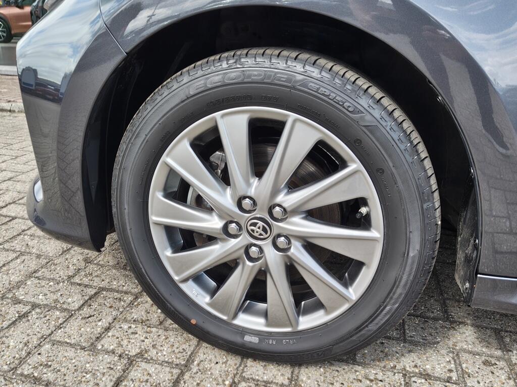 Toyota Yaris 1.5 Hybrid Dynamic | Keyless Entry | Stoel-Stuurverwarming | Android Auto, Apple Carplay | - Image 33