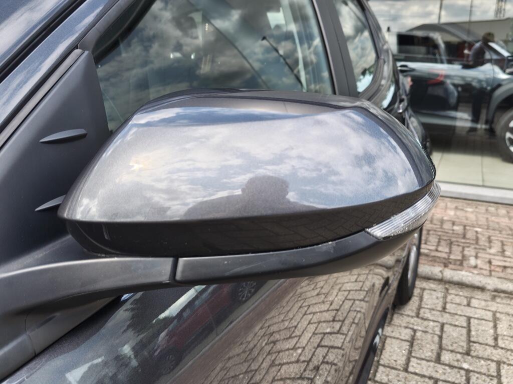 Toyota Yaris 1.5 Hybrid Dynamic | Keyless Entry | Stoel-Stuurverwarming | Android Auto, Apple Carplay | - Image 34