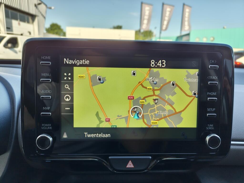 Toyota Yaris Cross 1.5 Hybrid Executive | Pano | HUD | 360 camera | Navi | PDC | Stoelverwar - Image 20