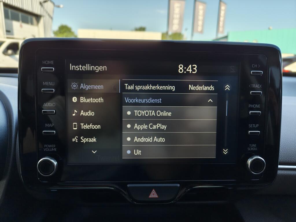 Toyota Yaris Cross 1.5 Hybrid Executive | Pano | HUD | 360 camera | Navi | PDC | Stoelverwar - Image 21