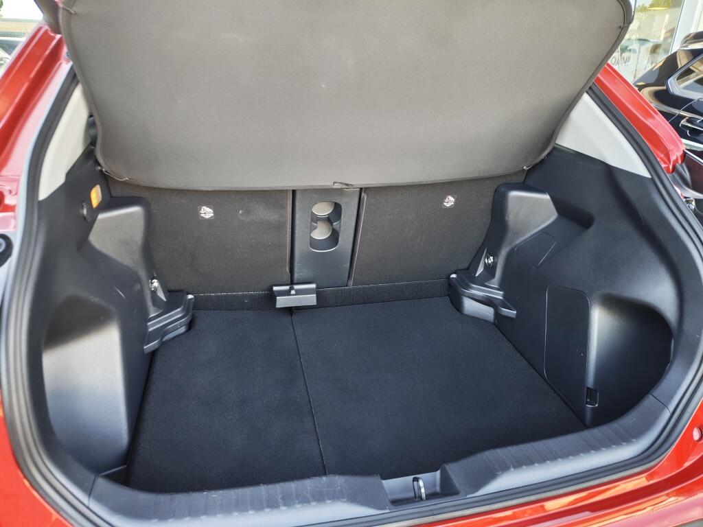 Toyota Yaris Cross 1.5 Hybrid Executive | Pano | HUD | 360 camera | Navi | PDC | Stoelverwar - Image 39