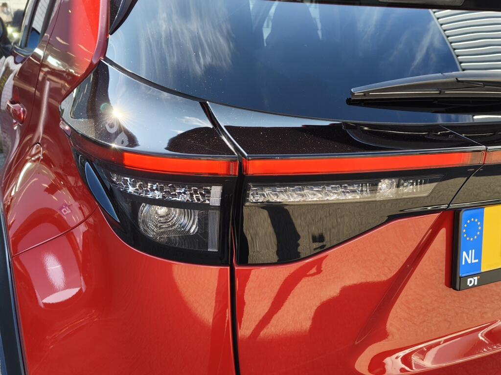 Toyota Yaris Cross 1.5 Hybrid Executive | Pano | HUD | 360 camera | Navi | PDC | Stoelverwar - Image 42