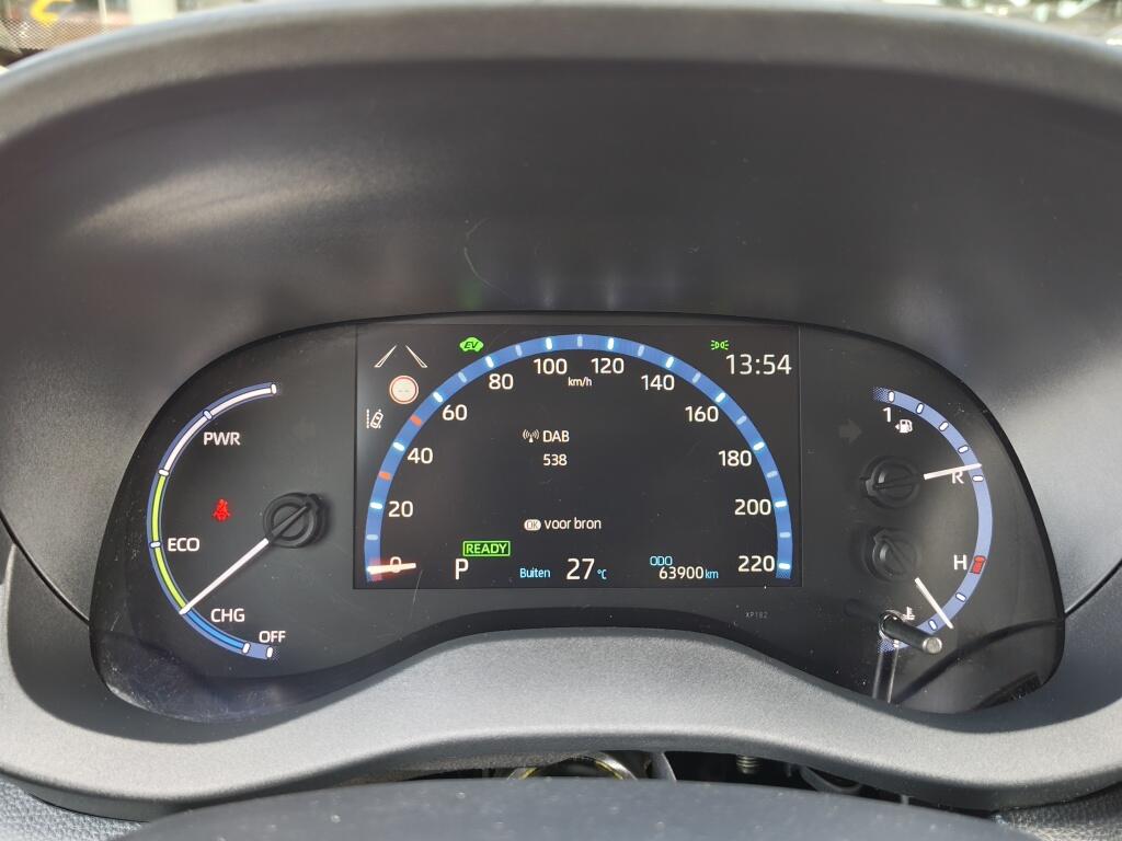 Toyota Yaris Cross 1.5 Hybrid Dynamic | Trekhaak | Sensoren v/a | HUD | El. Achterklep | BSM - Image 11