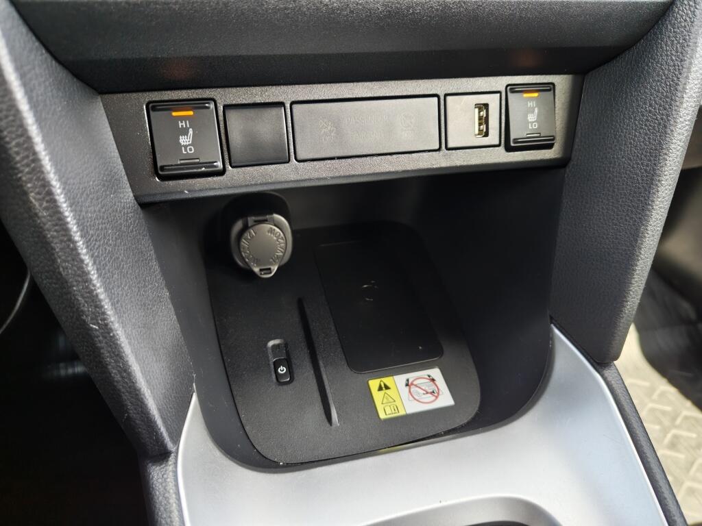 Toyota Yaris Cross 1.5 Hybrid Dynamic | Trekhaak | Sensoren v/a | HUD | El. Achterklep | BSM - Image 21