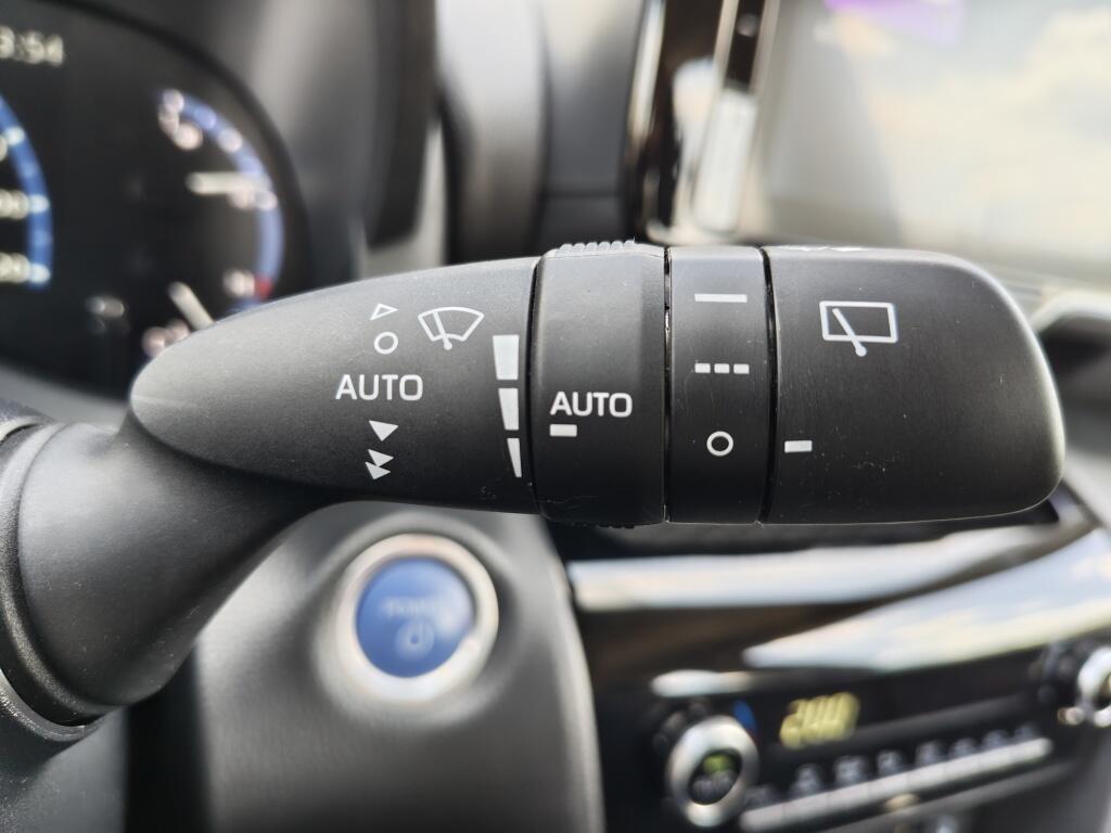 Toyota Yaris Cross 1.5 Hybrid Dynamic | Navi | Head Up Display | El. Achterklep | Keyless Entry - Image 15
