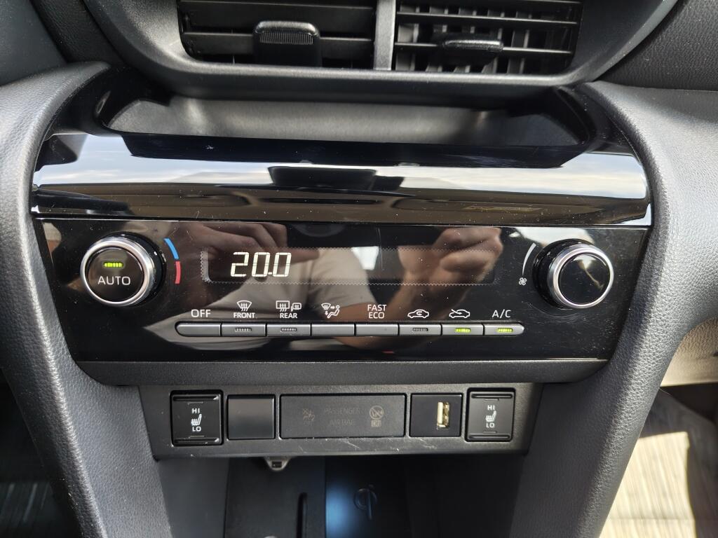 Toyota Yaris Cross 1.5 Hybrid Dynamic | Navi | Head Up Display | El. Achterklep | Keyless Entry - Image 19