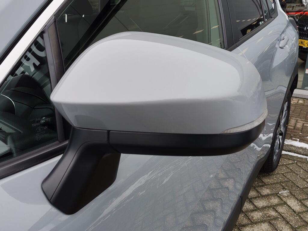 Toyota Corolla Cross Hybrid 200 Dynamic Plus | Keyless Entry | Stoelverwarming - Image 35