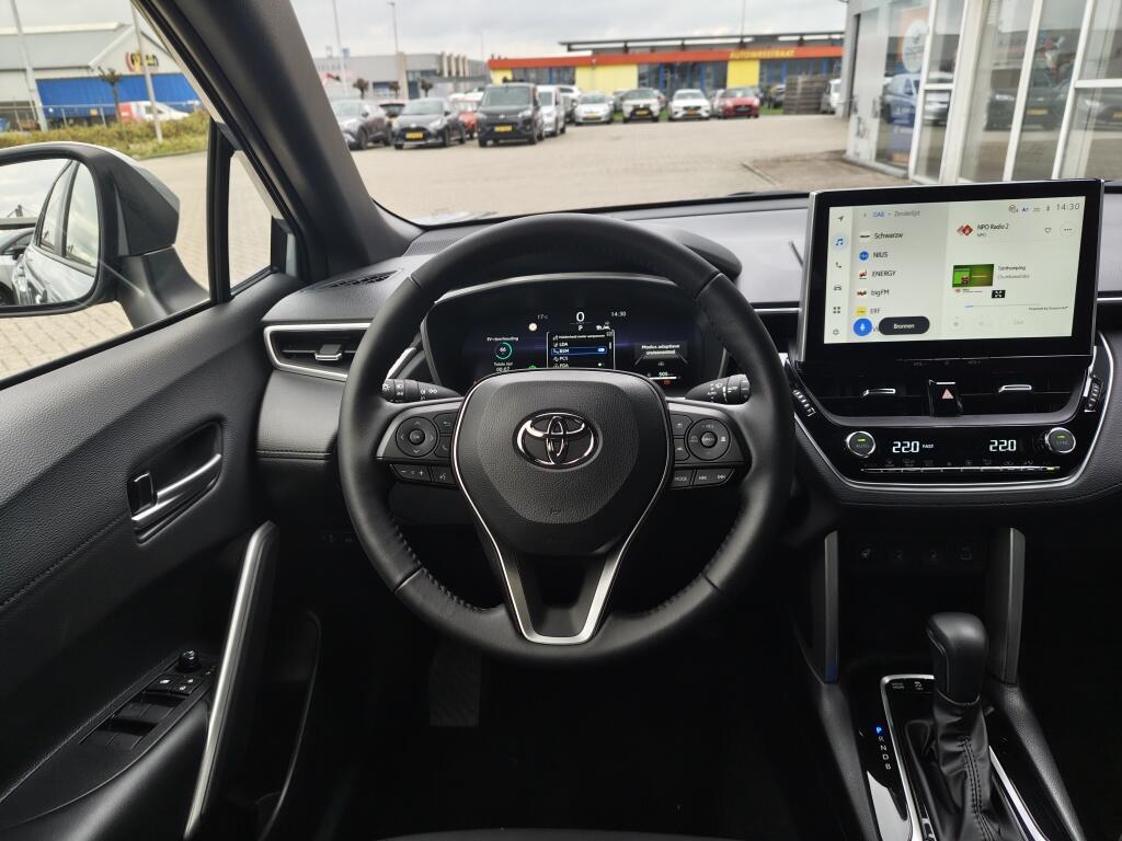 Toyota Corolla Cross Hybrid 200 Dynamic Plus | Keyless Entry | Stoelverwarming - Image 8