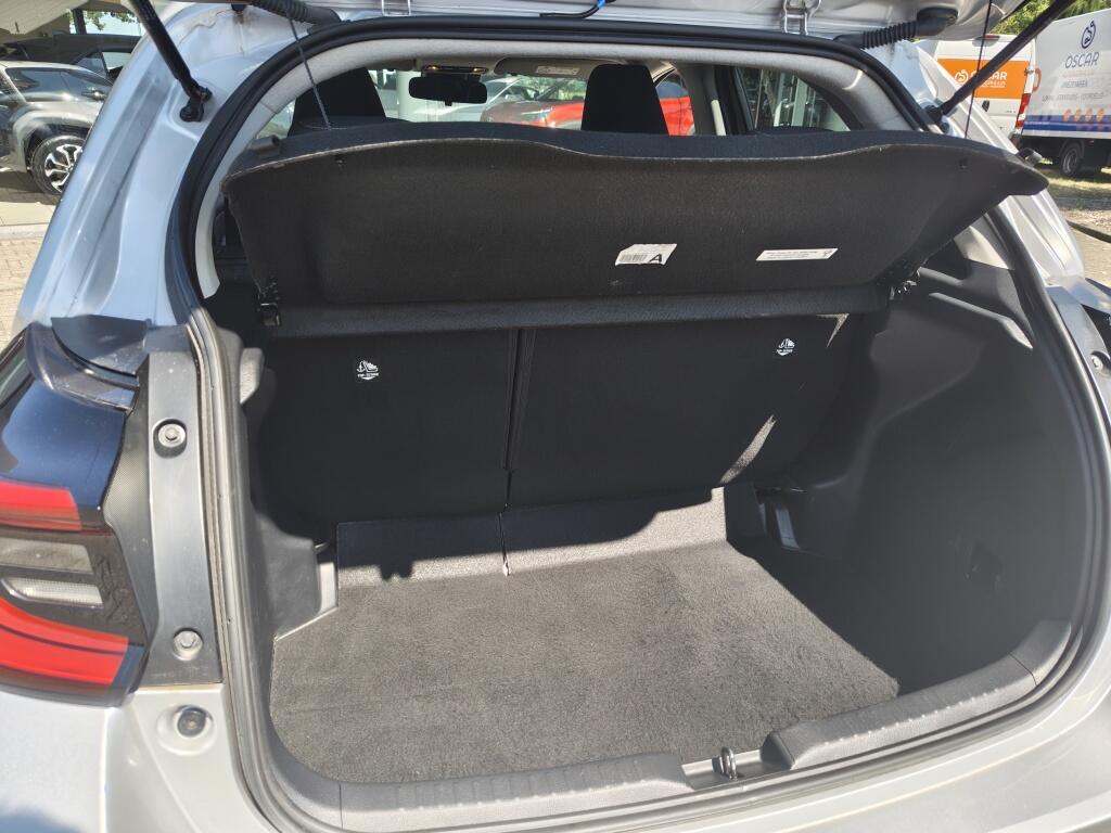 Toyota Yaris 1.5 Hybrid Dynamic | Adaptieve Cruise Control | Achteruitrijcamera | Android Auto, Apple Carplay | - Image 29