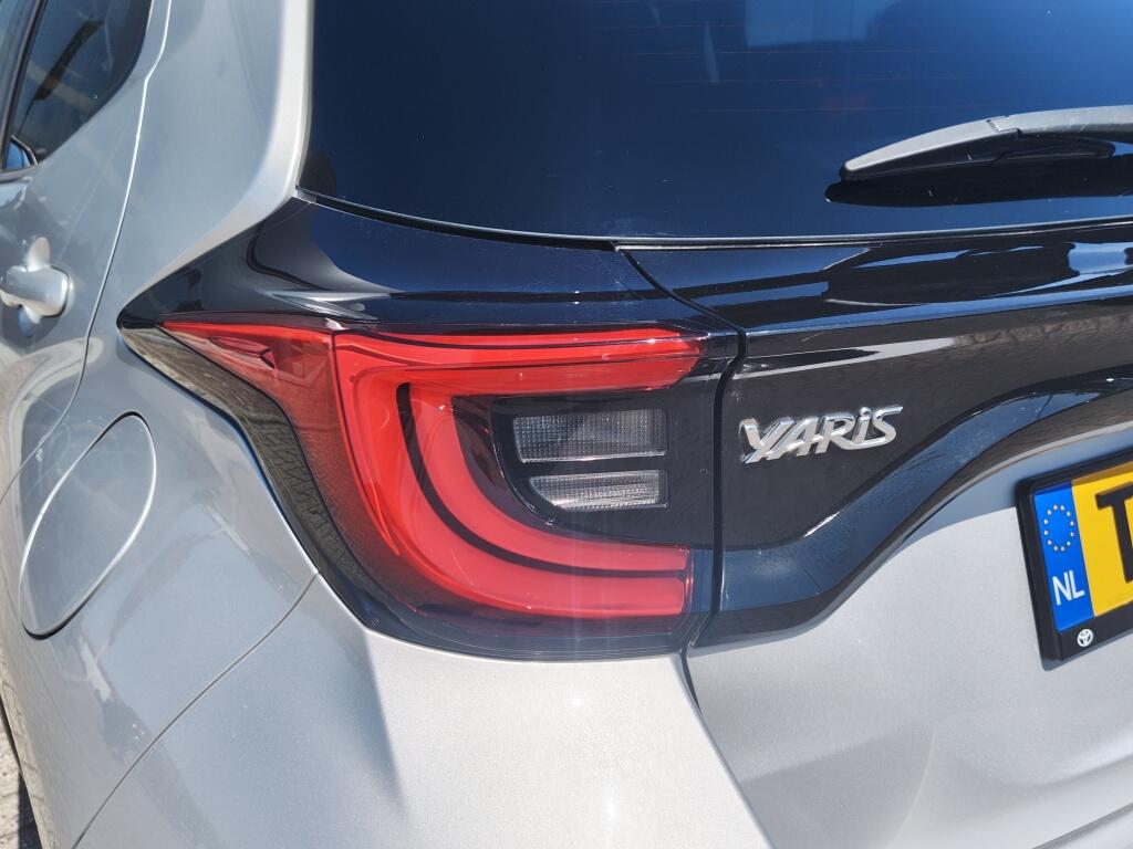 Toyota Yaris 1.5 Hybrid Dynamic | Adaptieve Cruise Control | Achteruitrijcamera | Android Auto, Apple Carplay | - Image 32