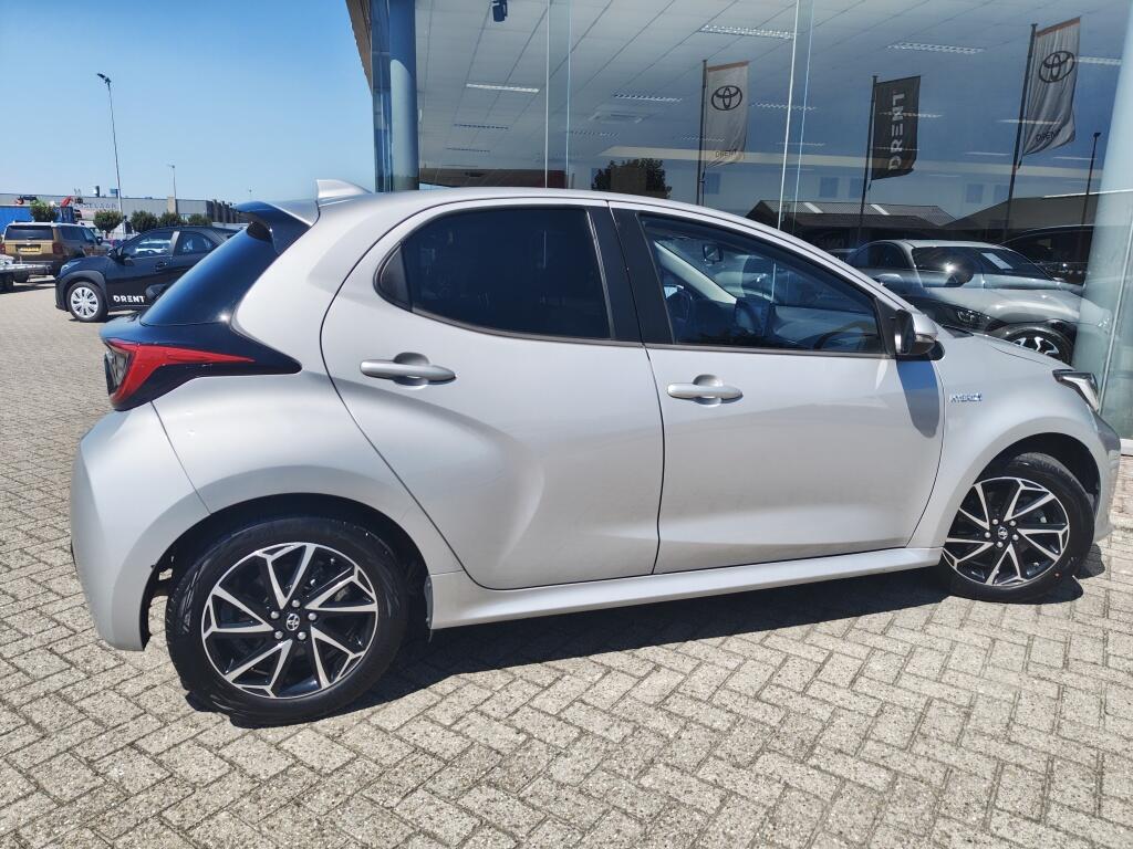 Toyota Yaris 1.5 Hybrid Dynamic | Adaptieve Cruise Control | Achteruitrijcamera | Android Auto, Apple Carplay | - Image 5