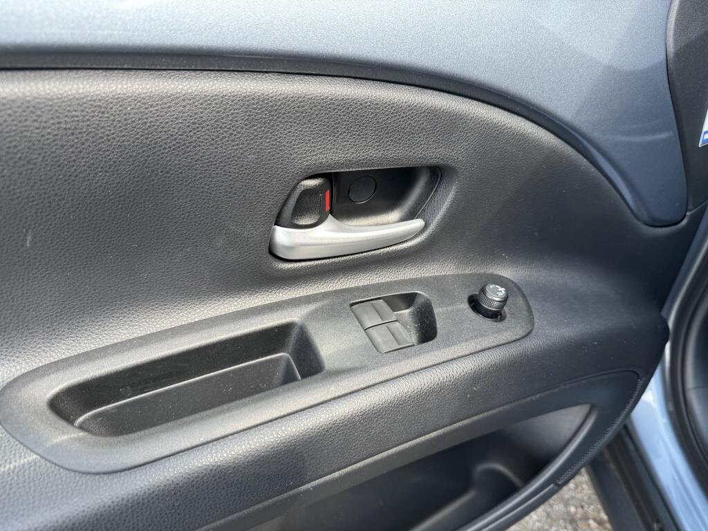 Toyota Aygo X 1.0 VVT-i S-CVT Pulse | Stoelverwarming | Apple CarPlay & Android Auto - Image 10