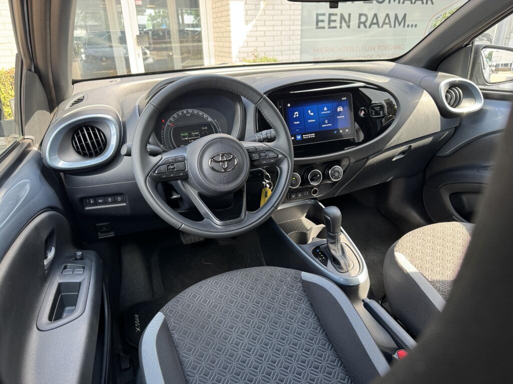 Toyota Aygo X 1.0 VVT-i S-CVT Pulse | Stoelverwarming | Apple CarPlay & Android Auto - Image 13